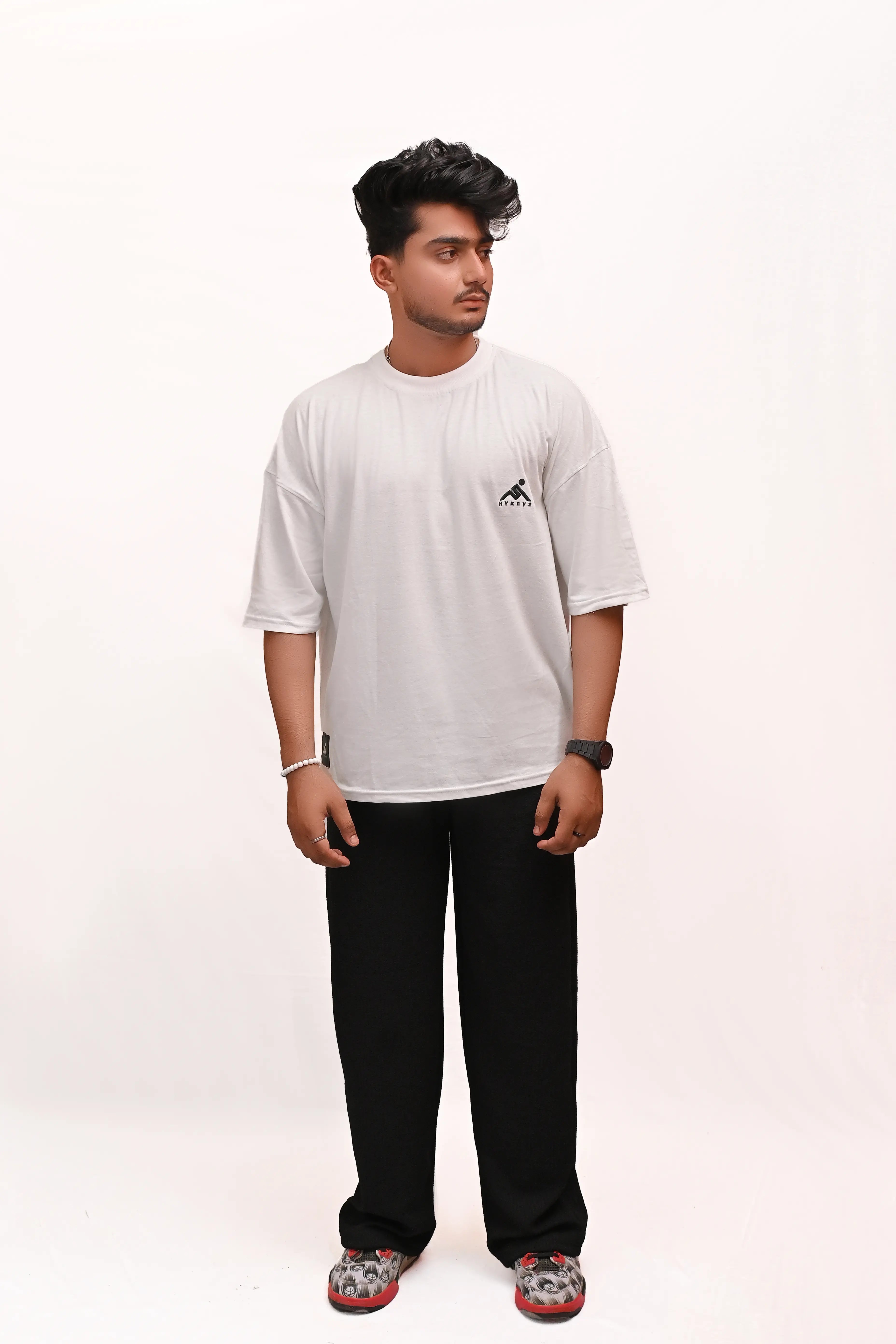 HYKEYZ OVERSIZED COMFORT WHITE TEE