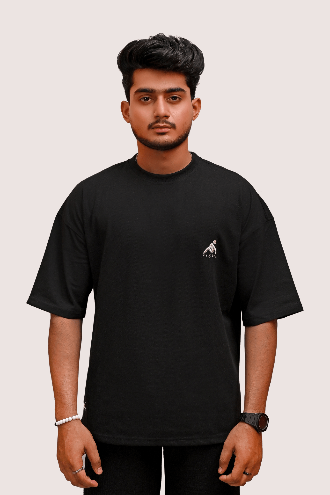 OVERSIZED COMFORT BLACK TEE - HYKEYZ
