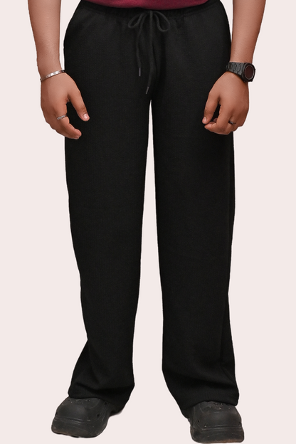 CLASSIC TEXTURED STRAIGHT TROUSER – BLACK